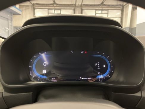 Used 2023 Volvo XC40 B5 Core w/ Protection Package Premier image 16