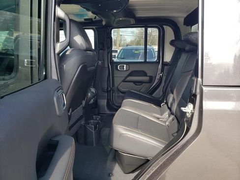 New 2026 Jeep Gladiator Sport image 7