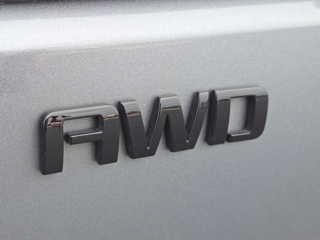 Used 2024 Chevrolet Equinox EV RS AWD/4WD image 4