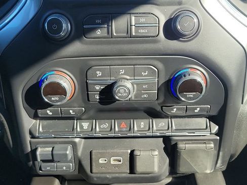 Used 2021 Chevrolet Silverado 3500 LT w/ Convenience Package image 33