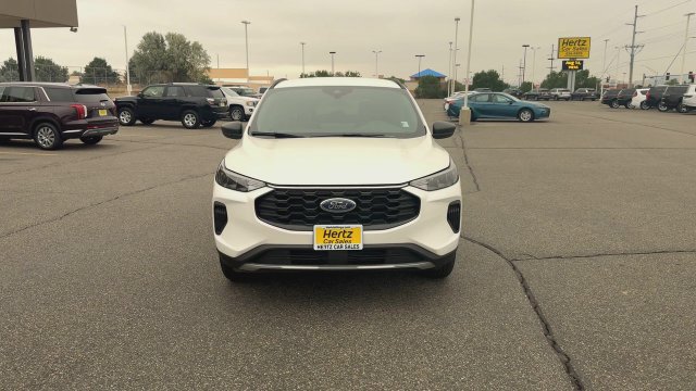 Used 2025 Ford Escape ST-Line w/ Tech Pack #1 AWD/4WD image 3