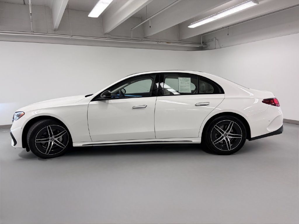 Certified 2026 Mercedes-Benz E 350 4MATIC Sedan image 5