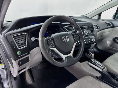 Used 2013 Honda Civic LX image 9