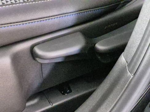 New 2026 Chevrolet Trax LT w/ Driver Confidence Package image 15