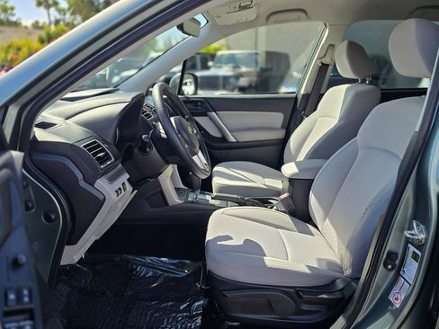 Used 2017 Subaru Forester 2.5i w/ Alloy Wheel Package image 15