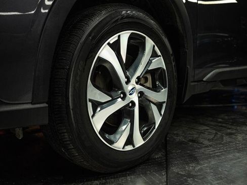 Used 2022 Subaru Outback Touring XT w/ Popular Package #2 image 3