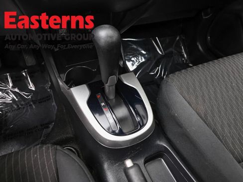 Used 2020 Honda Fit EX image 13