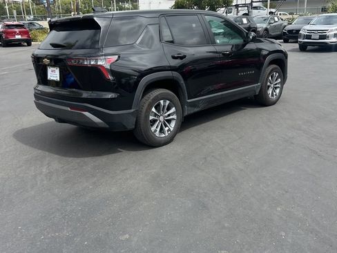 Used 2025 Chevrolet Equinox LT AWD/4WD image 4