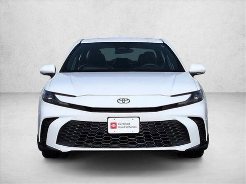 Certified 2025 Toyota Camry SE image 2