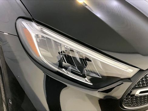 New 2026 Mercedes-Benz GLC 300 4MATIC image 16