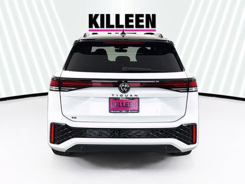 New 2026 Volkswagen Tiguan SE R-Line FWD image 6