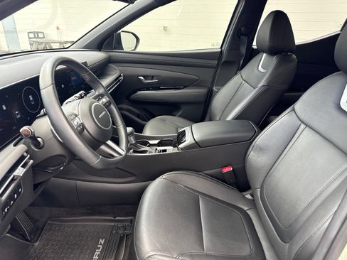 Used 2025 Hyundai Santa Cruz Limited AWD/4WD image 22