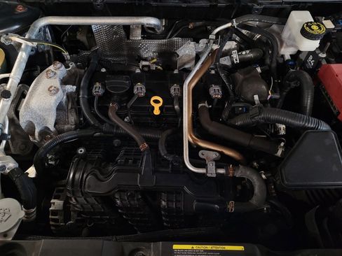 Used 2021 Nissan Rogue SV FWD image 30