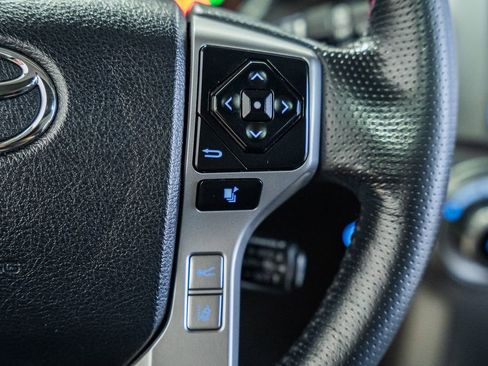 Used 2023 Toyota 4Runner Limited image 30