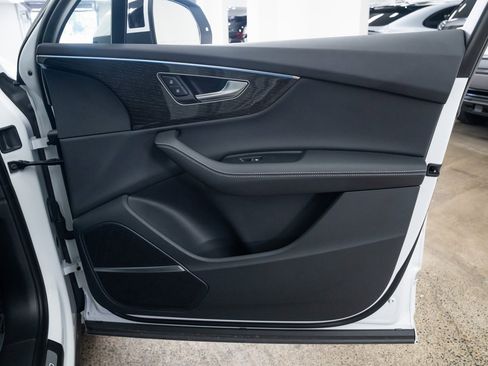 Used 2025 Audi Q7 3.0T Premium Plus w/ Premium Plus Package image 25