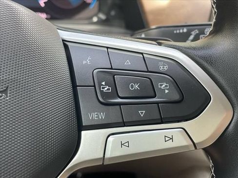Used 2026 Volkswagen Atlas SE FWD image 24