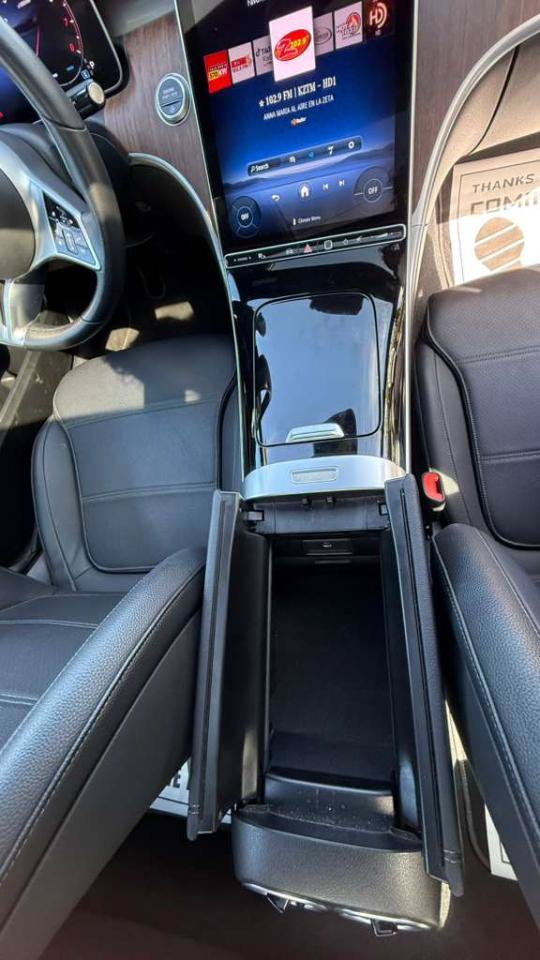 Used 2025 Mercedes-Benz C 300 Sedan image 6
