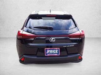 Used 2025 Lexus UX 300h AWD w/ Cold Area Package video 3