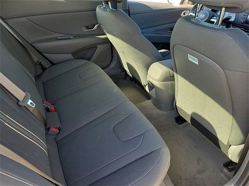 New 2025 Hyundai Elantra Sport FWD image 18