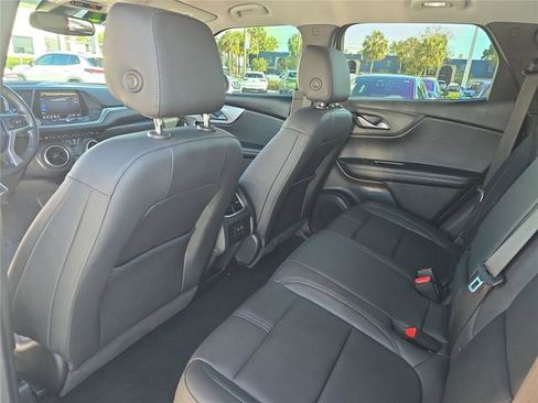 Used 2021 Chevrolet Blazer LT w/ Redline Edition FWD image 10
