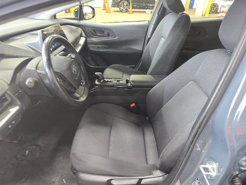 Used 2023 Toyota Prius LE FWD image 22