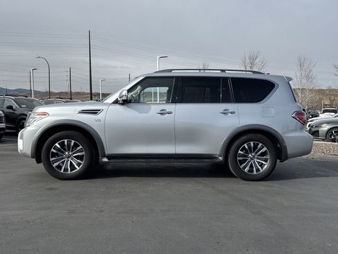 Used 2020 Nissan Armada SL image 2