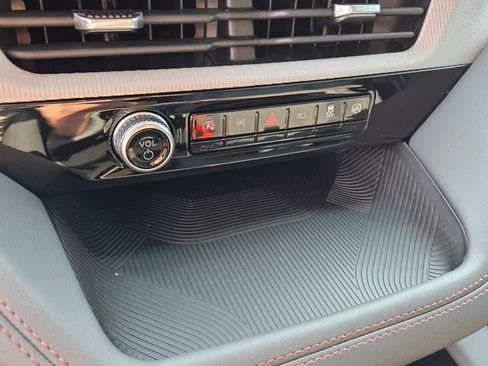 New 2026 Ford Explorer Active image 22