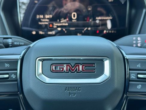 New 2026 GMC Terrain AT4 w/ Technology Package II image 25