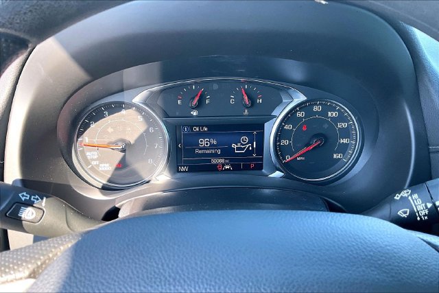 Used 2023 GMC Terrain SLE FWD image 17