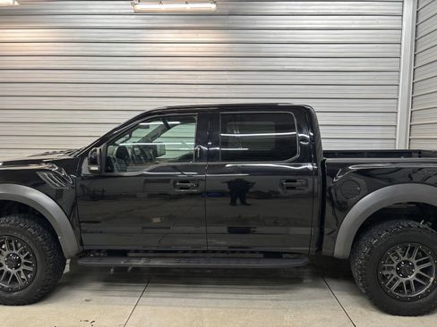 Used 2018 Ford F150 Raptor w/ Equipment Group 802A Luxury AWD/4WD image 7