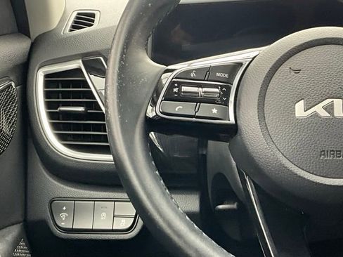 Used 2025 Kia Seltos S FWD image 17