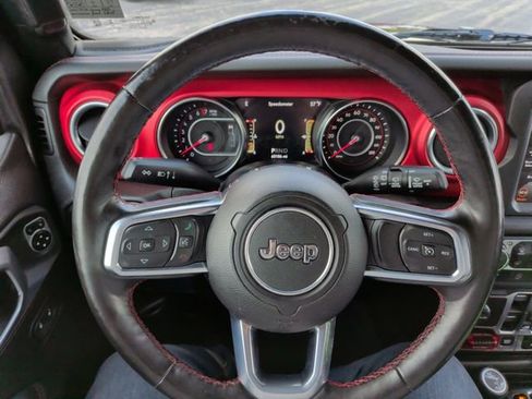 Used 2020 Jeep Wrangler Unlimited Rubicon AWD/4WD image 25