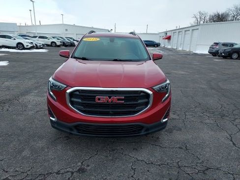 Used 2018 GMC Terrain SLE w/ Driver Convenience Package image 9