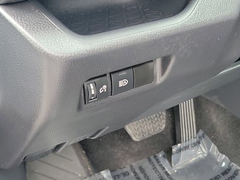 Certified 2025 Toyota RAV4 XLE image 21