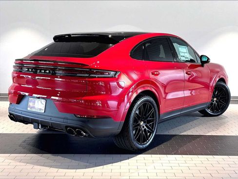 New 2026 Porsche Cayenne Coupe AWD/4WD image 7