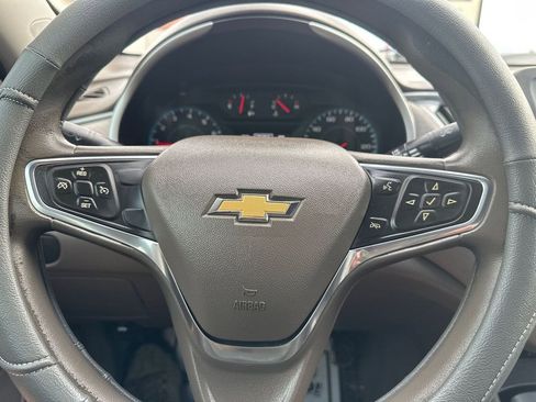 Used 2017 Chevrolet Malibu LS image 24