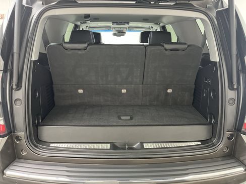 Certified 2019 GMC Yukon Denali w/ Denali Ultimate Package AWD/4WD image 35