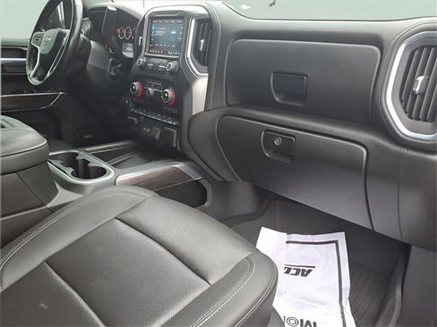 Used 2022 Chevrolet Silverado 3500 LTZ image 20