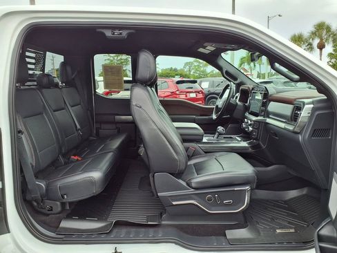 Used 2021 Ford F150 Lariat w/ Equipment Group 502A High RWD image 17