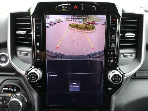 New 2026 RAM 1500 Big Horn AWD/4WD image 17