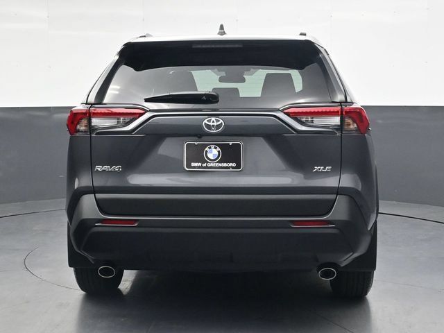 Used 2024 Toyota RAV4 XLE FWD image 5