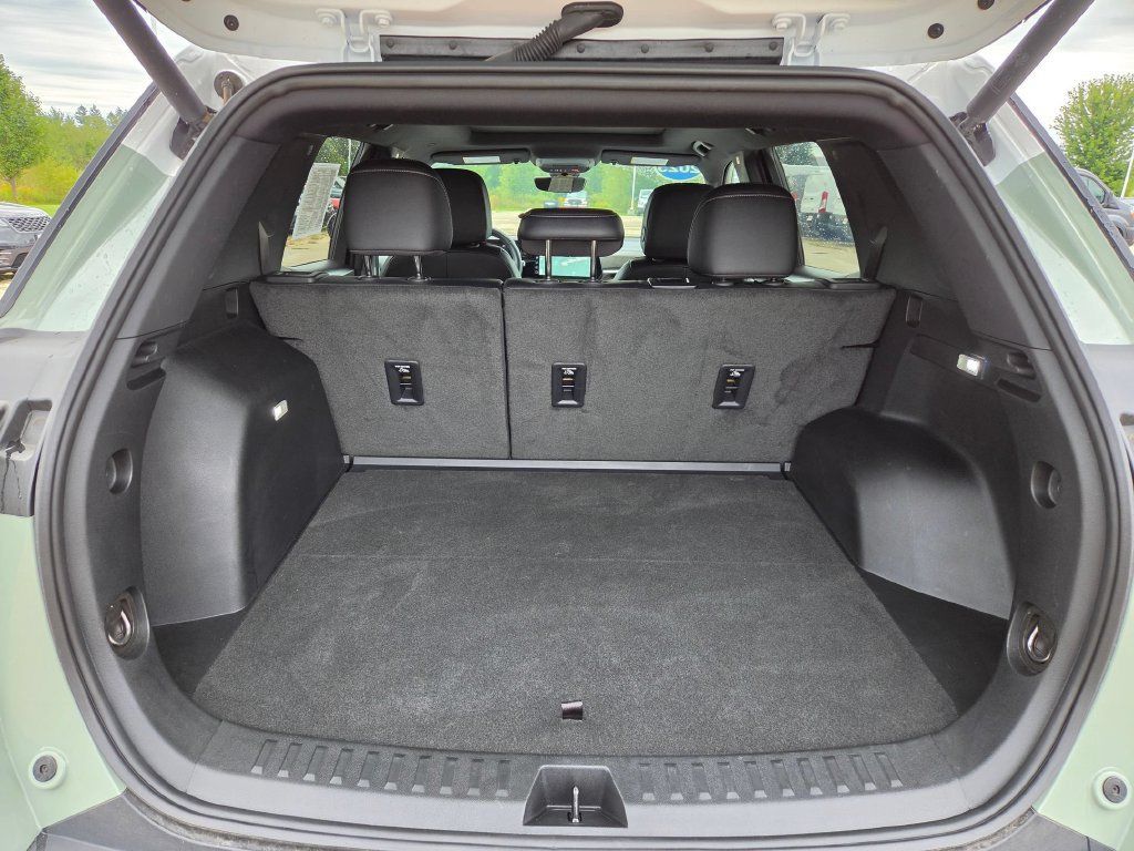 Used 2025 Chevrolet Equinox LT w/ Convenience Package II AWD/4WD image 30