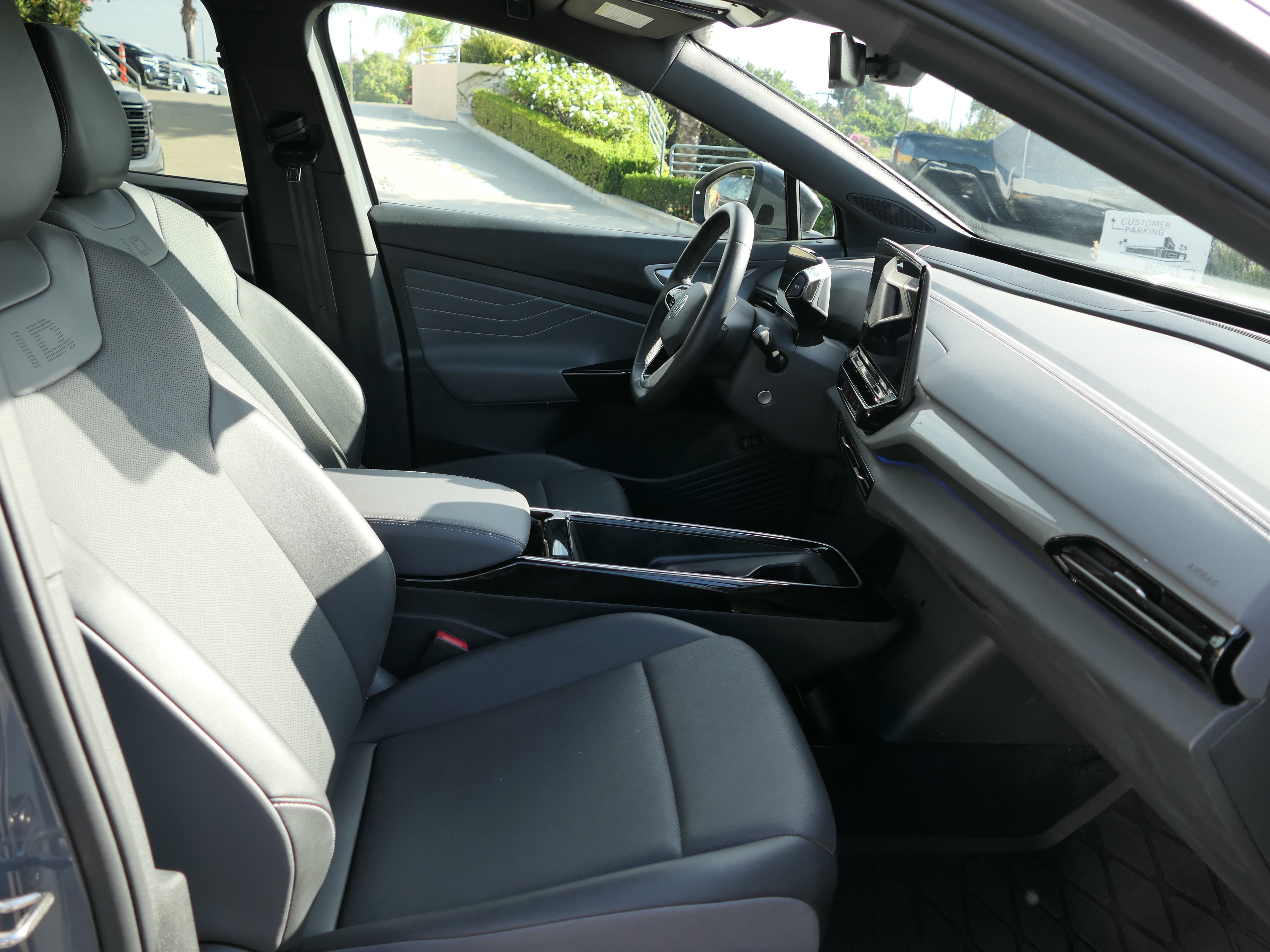Used 2023 Volkswagen ID.4 Pro RWD image 27