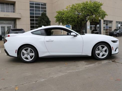 New 2026 Ford Mustang Coupe image 6