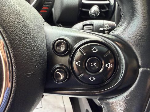 Used 2017 MINI Cooper Clubman S image 35