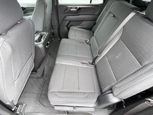 New 2026 Chevrolet Tahoe LS w/ LPO, Dark Essentials Package AWD/4WD image 22