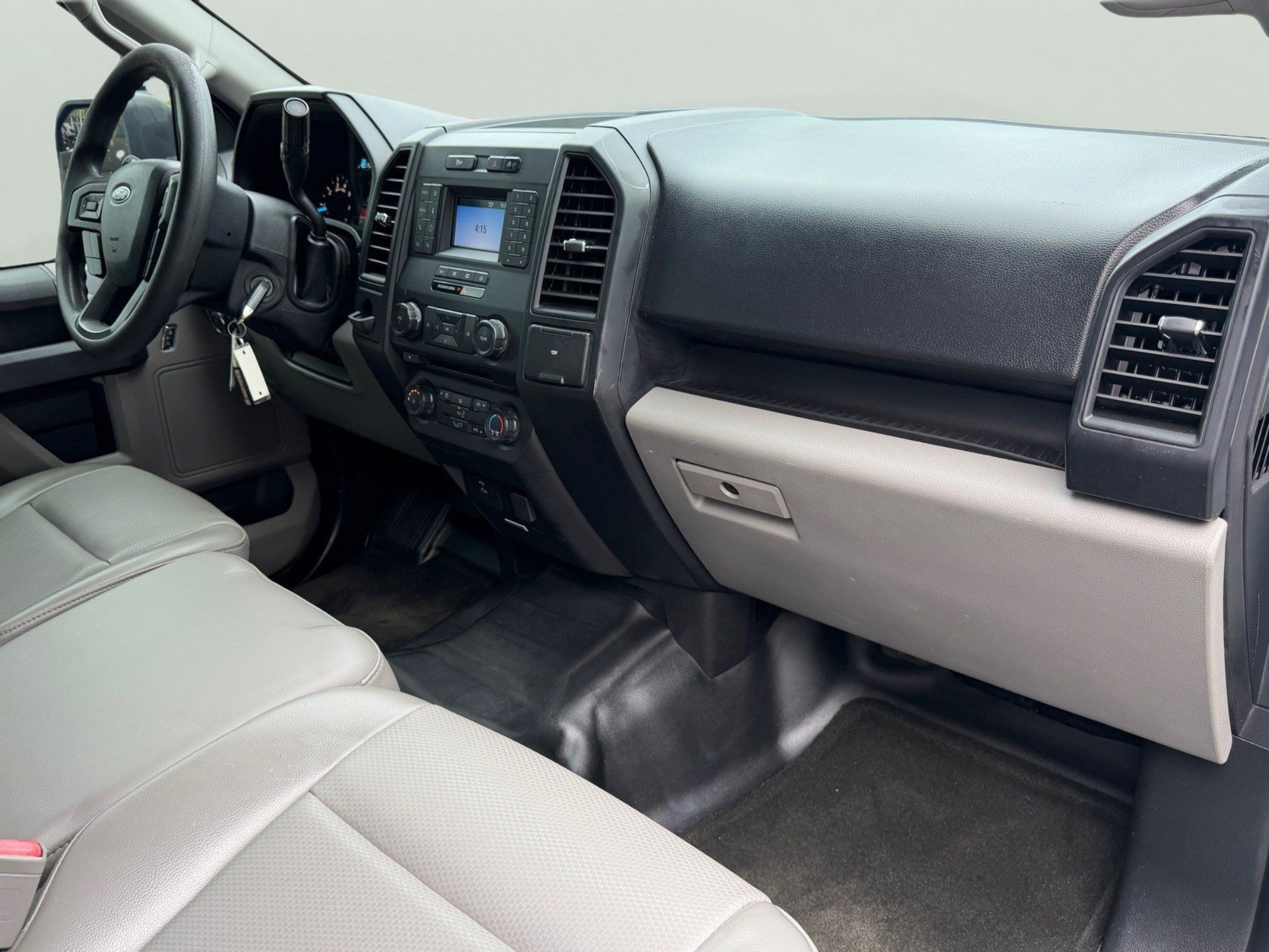 Used 2018 Ford F150 XL w/ Equipment Group 101A Mid RWD image 28