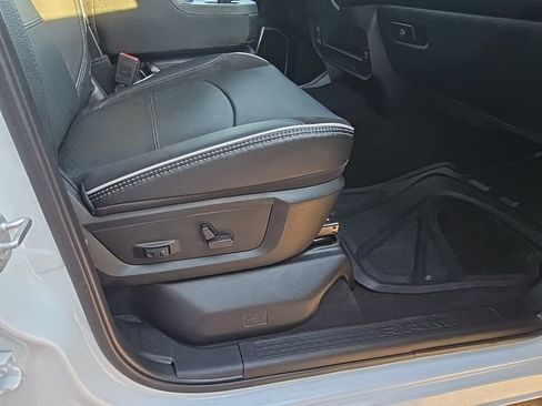 Used 2026 RAM 2500 Laramie image 86