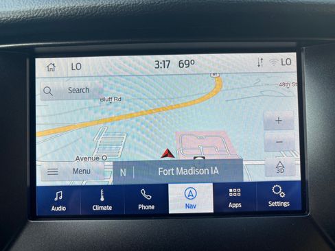 Used 2021 Ford Ranger Lariat w/ Tremor Off-Road Package image 18