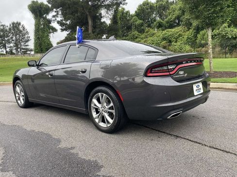 Used 2022 Dodge Charger SXT AWD/4WD image 7